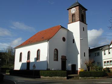 Bild von der Evangelischen Kirche in Schwanheim